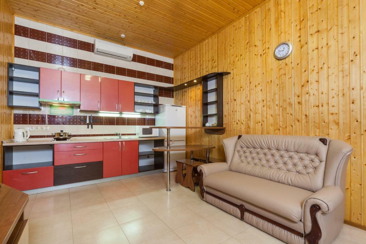 Kompleks Otdykha Elki-palki 3* Бурлача Балка