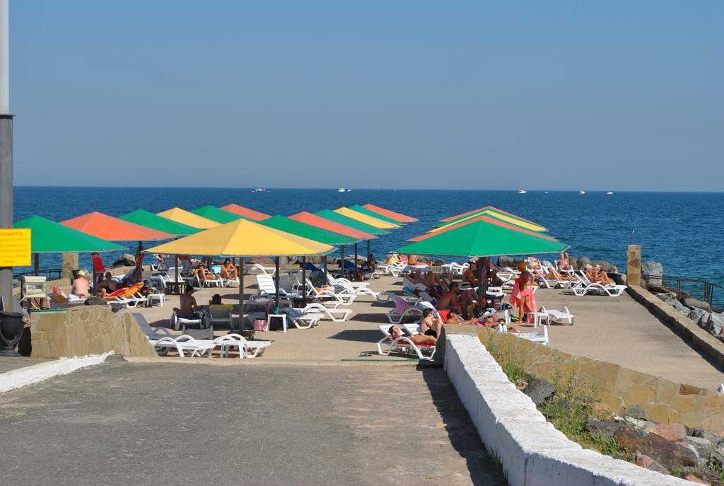 Kompleks Otdykha Elki-palki Burlach'ya Balka