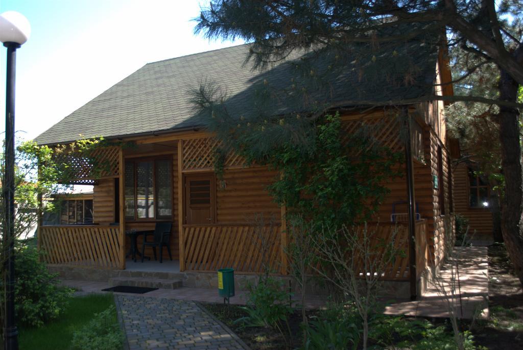 Kompleks Otdykha Elki-palki Ferienpark 3*